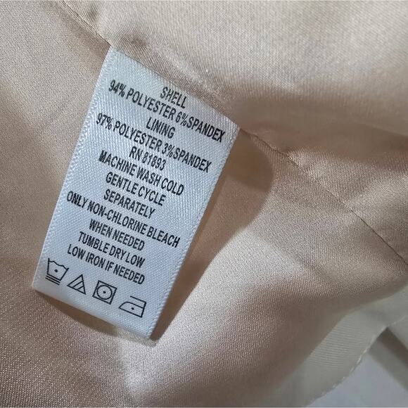 G.I.L.I. Cream Blazer – Size 6 - Picture 16 of 16